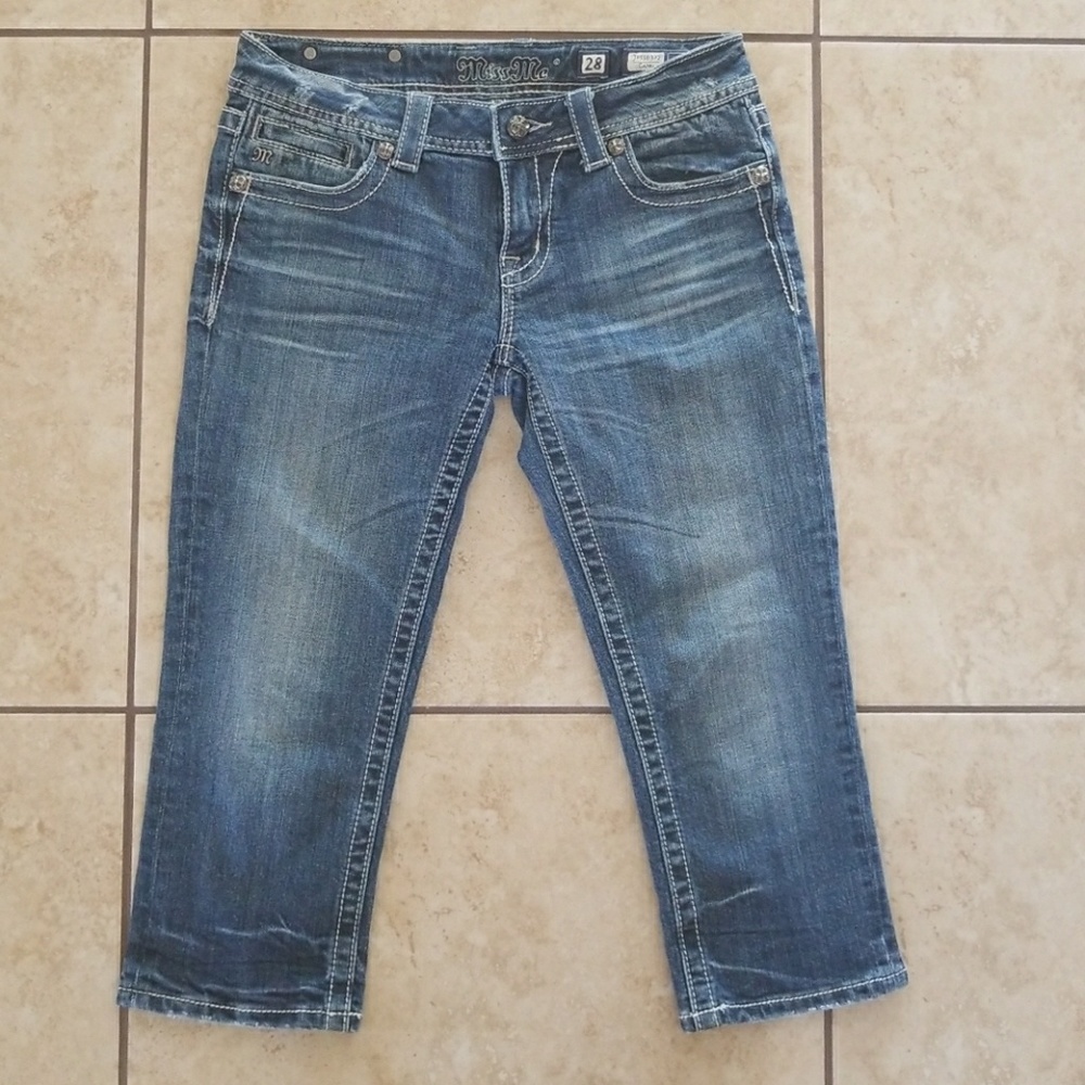 Miss Me Capri Jeans